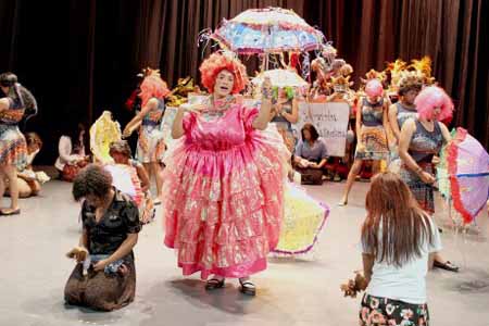  imagen Comparsas estudiantiles se lucen en Gala Nacional de Carnaval Escolar 