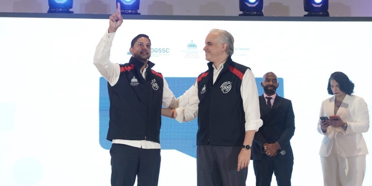  imagen &nbsp;
&nbsp;Luis Miguel De Camps participando en la presentaci&oacute;n de la tercera edici&oacute;n del Programa de Labor Social y Promoci&oacute;n de la Cultura Ciudadana.
&nbsp; 