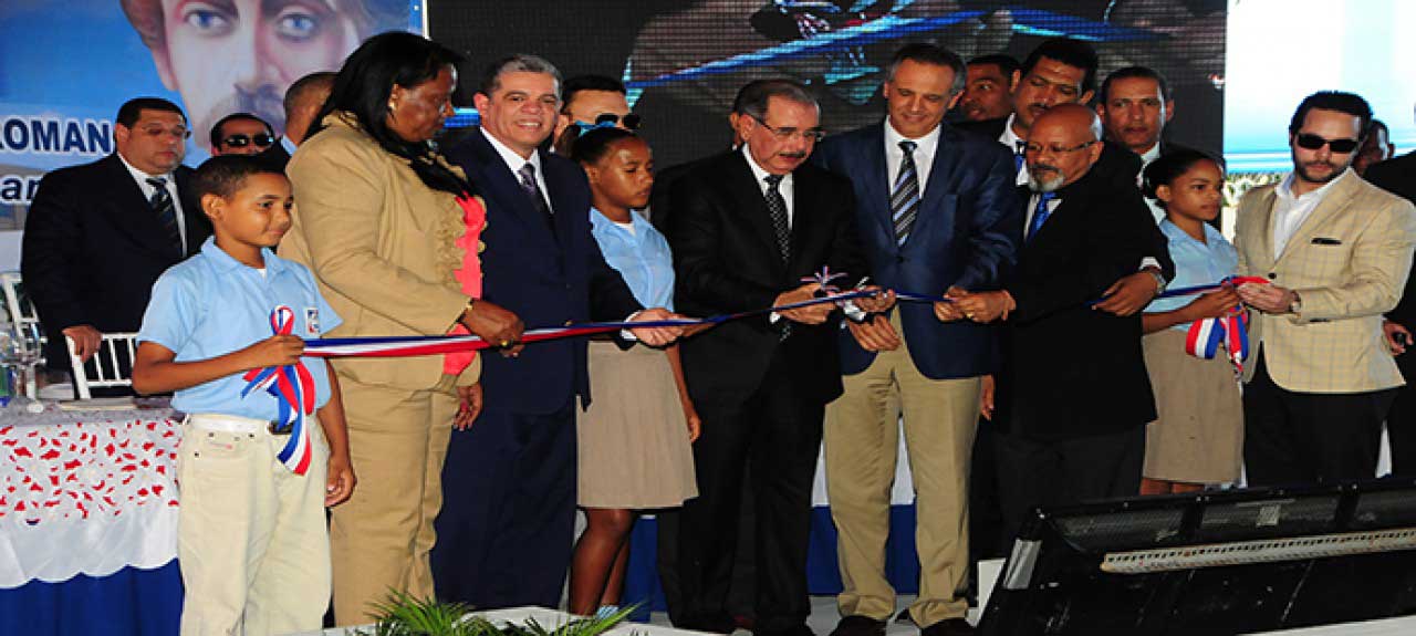  imagen Presidente Medina inaugura en La Romana las escuelas 31 y 32 de las últimas tres semanas 