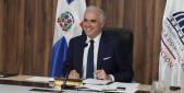  imagen Ministro de educaci&oacute;n &nbsp;Luis Miguel De Camps, en el sal&oacute;n Ercilia Pepin junto a entidades del Minerd.&nbsp; 