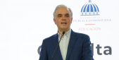  imagen Fotos del ministro De Camps en el podium 