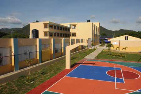 imagen Presidente Danilo Medina inaugura dos nuevas escuelas en la provincia Peravia 