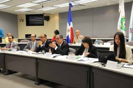  imagen En reunión encabezada por Amarante Baret, Ministros acuerdan discutir política educativa de la región 