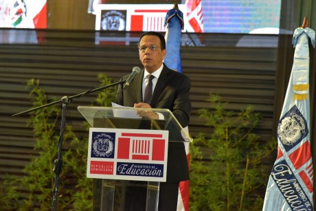  imagen Ministro de Educación Antonio Peña Mirabal. 