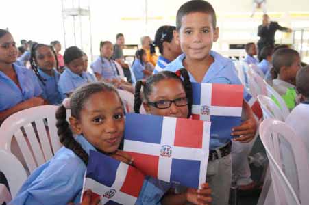  imagen Presidente Danilo Medina inaugura otros dos centros educativos a la provincia Peravia 