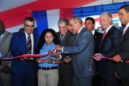  imagen Mil 500 estudiantes de Nigua y San Cristóbal cuentan con dos nuevos y modernos centros educativos 